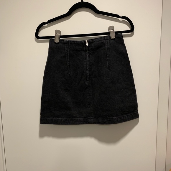 Topshop Denim Skirt - Picture 2 of 3
